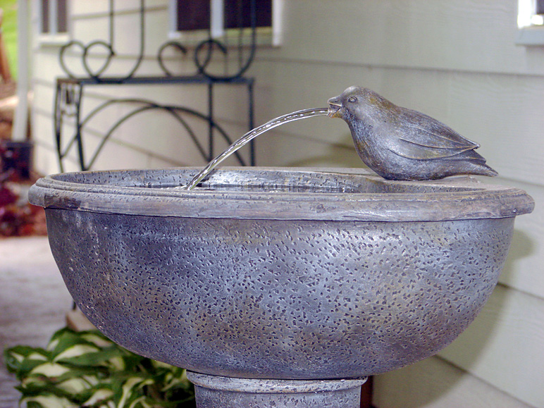 Here's a bird bath at my in-laws' (252.17 KB)