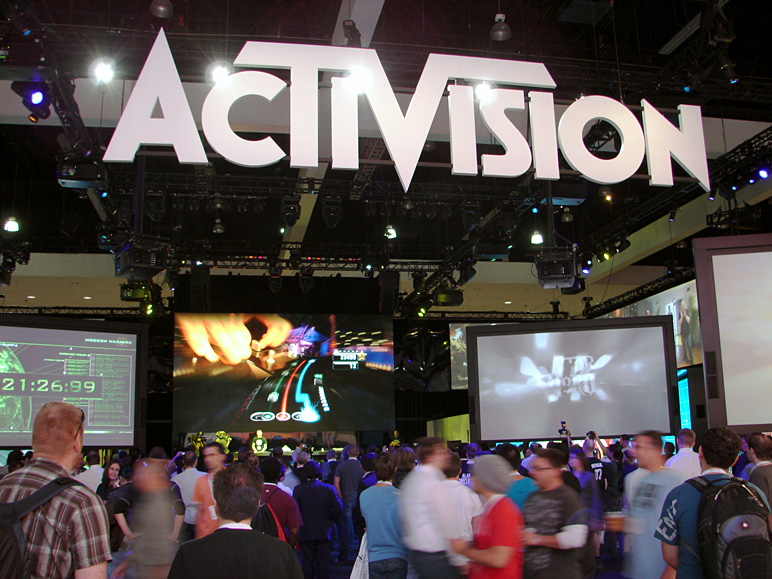 Activision's booth (229.17 KB)