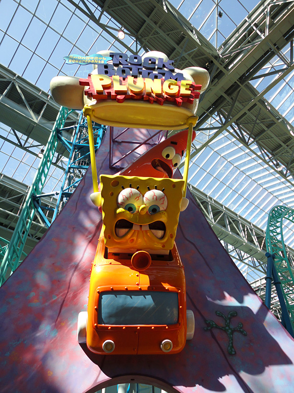 This ride, the Rock Bottom Plunge, was quite good (288.72 KB)