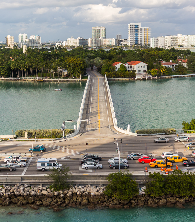 It was kind of interesting to be able to see Miami roads as we sailed south. (418.72 KB)