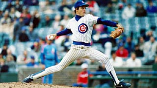 Maddux Back with Cubs (15.84 KB)