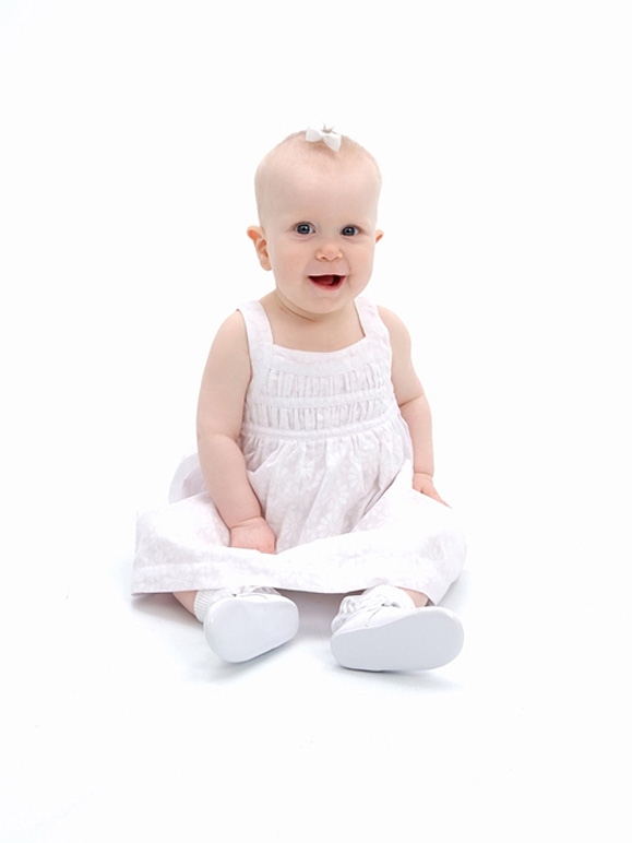 Katelyn sitting with a white background (57.14 KB)