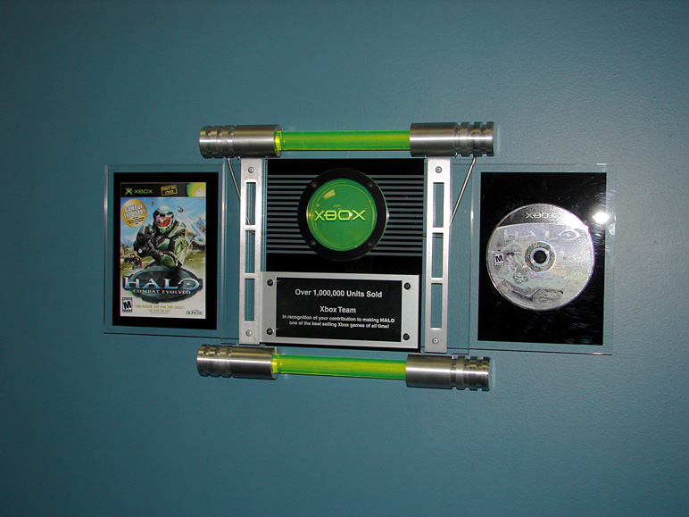 Hurray for Halo! (175.03 KB)