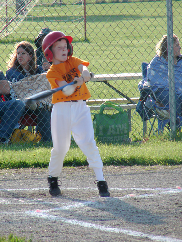 Pretty good contact, considering his eyes are closed! (334.86 KB)