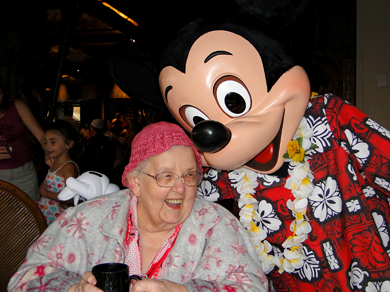 Grandma and Mickey (234.64 KB)