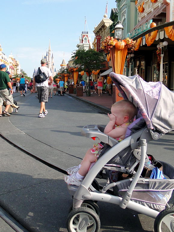 Katelyn on Main Street (268.13 KB)
