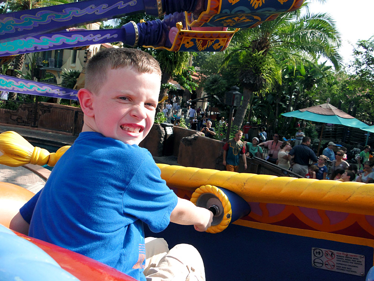 Jake on the Aladdin ride (284.55 KB)