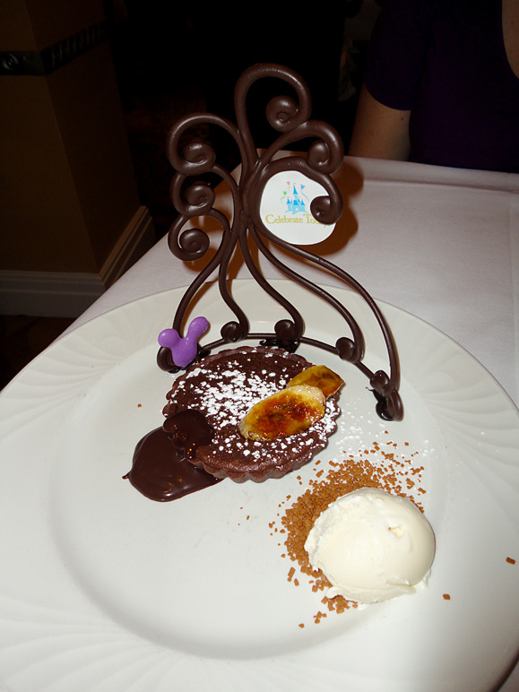 Our dessert: Warm Chocolate-Banana Torte (154.38 KB)