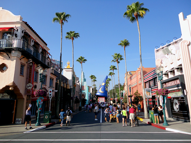 Here's Hollywood Boulevard at Disney's Hollywood Studios (253.30 KB)