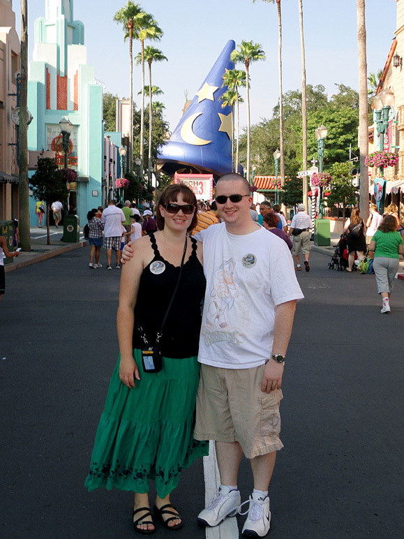 We had lots of cheesy pictures like these taken. (228.57 KB)