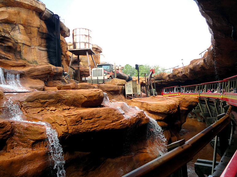 I've been on the backlot tour a number of times and keep going back (249.60 KB)