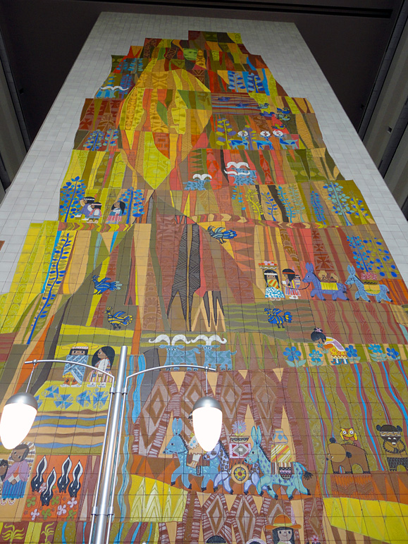 This giant mural is inside the Contemporary Resort (316.24 KB)