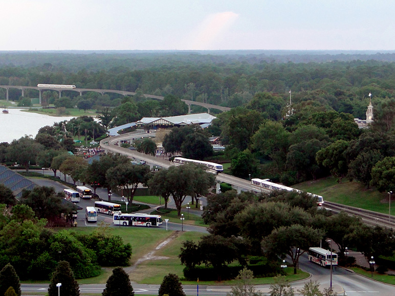 That's the monorail line in front of the Magic Kingdom (228.04 KB)