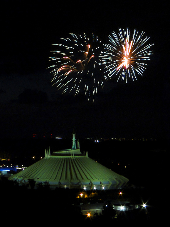 Let the fireworks begin! (141.38 KB)