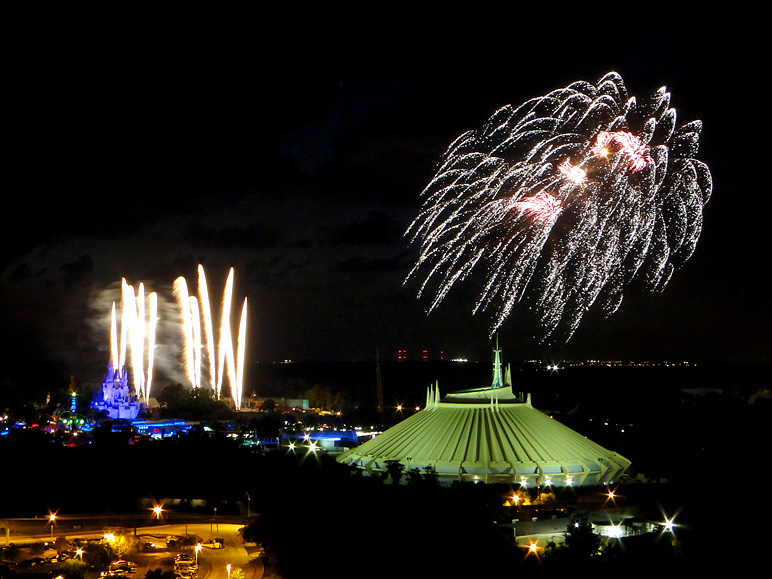 Good fireworks picture (188.14 KB)
