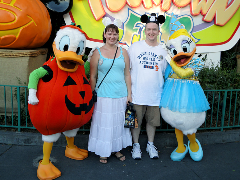 Anna and I with Donald and Daisy.  The hats were our costumes. (241.62 KB)