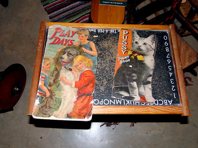 Pussy paint book?  What!? (287.45 KB)