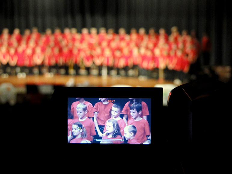 Jacob, as seen through my video camera's viewfinder (139.12 KB)