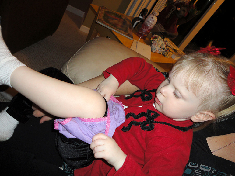 Katelyn's a big girl now! (197.15 KB)