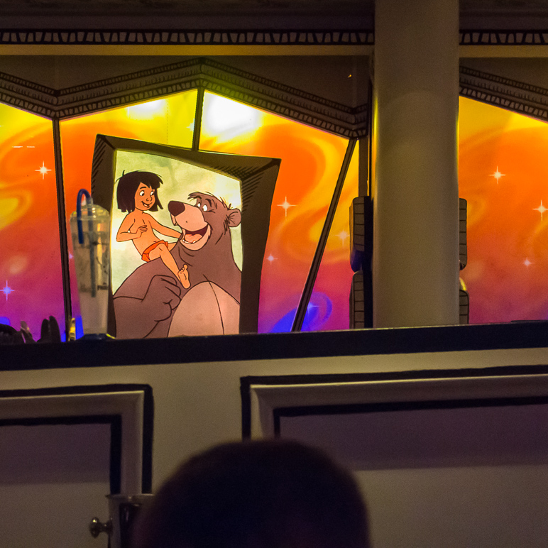 The Animator's Palate changes color as the evening goes along. (291.44 KB)