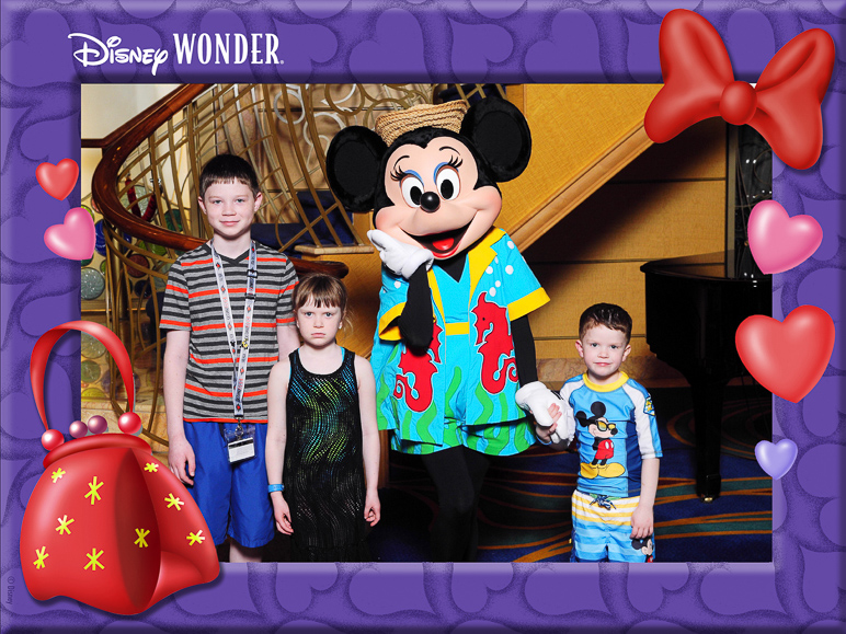 A very happy Katelyn with Andrew, Lucas and Minnie. (334.45 KB)
