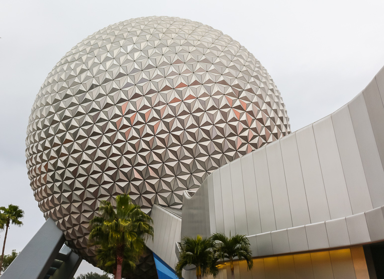Spaceship Earth at Epcot has always been fun to shoot (215.87 KB)