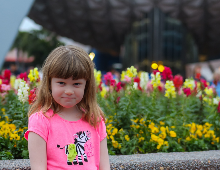 Katelyn wasn't a willing subject here ... at least, I don't think she was. (228.18 KB)
