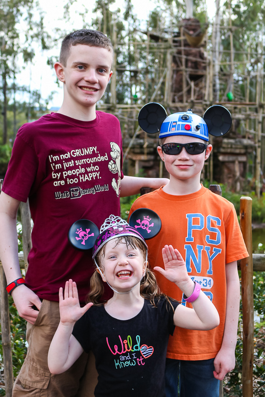 I got Jacob, Andrew, and Katelyn to pose for a photo for me. (283.62 KB)