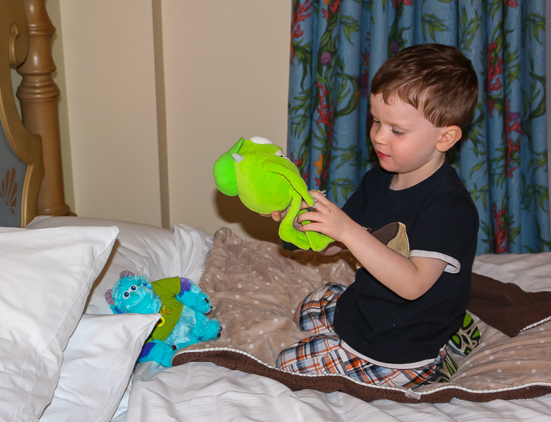 Luke with his new a Mike Wazowski and Sully (224.76 KB)