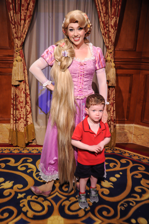 Rapunzel and Lucas. (293.28 KB)