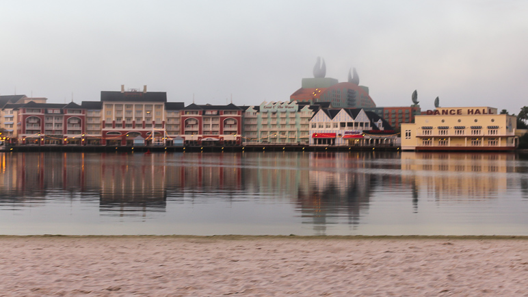 Nice, foggy morning (154.20 KB)